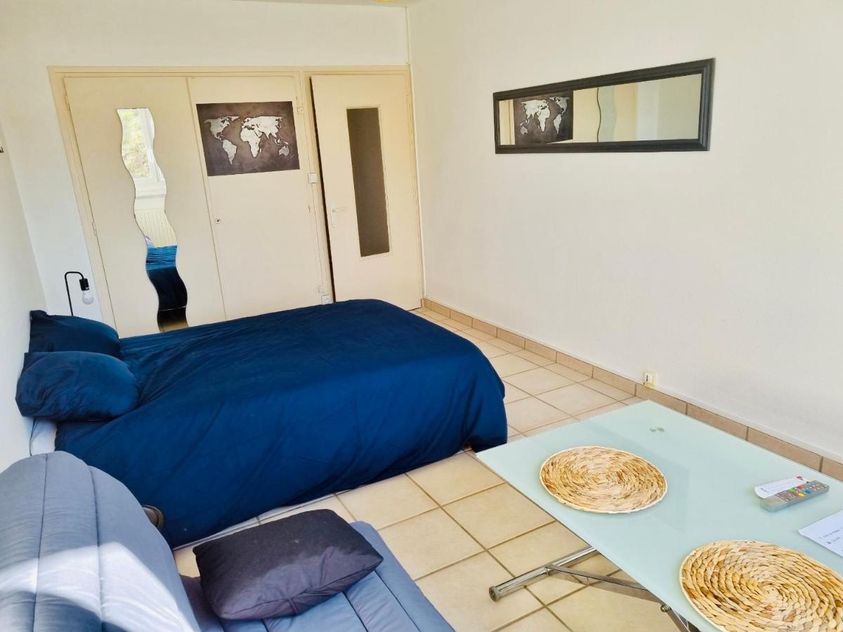 Apartament Entree Autonome 24H Sur 24H Chalon Centre Ville Zewnętrze zdjęcie